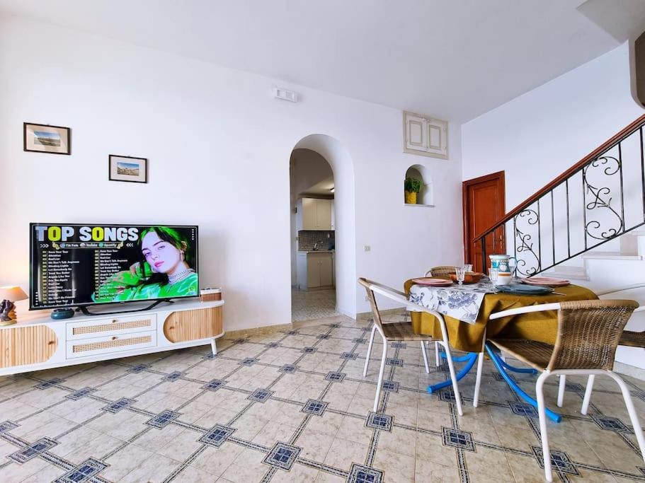 Casa Intiso - Two Double Bedroom Apartment Positano Eksteriør bilde