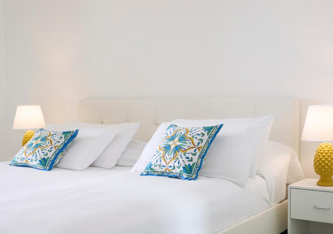 Casa Intiso - Two Double Bedroom Apartment Positano Eksteriør bilde