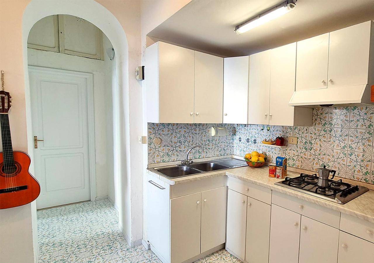 Casa Intiso - Two Double Bedroom Apartment Positano Eksteriør bilde
