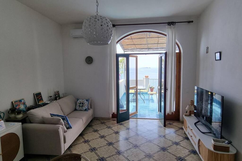 Casa Intiso - Two Double Bedroom Apartment Positano Eksteriør bilde